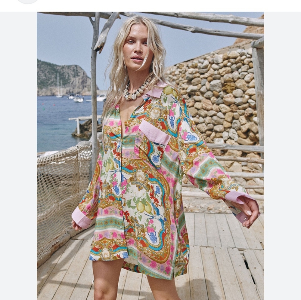 Spell and the gypsy blouse